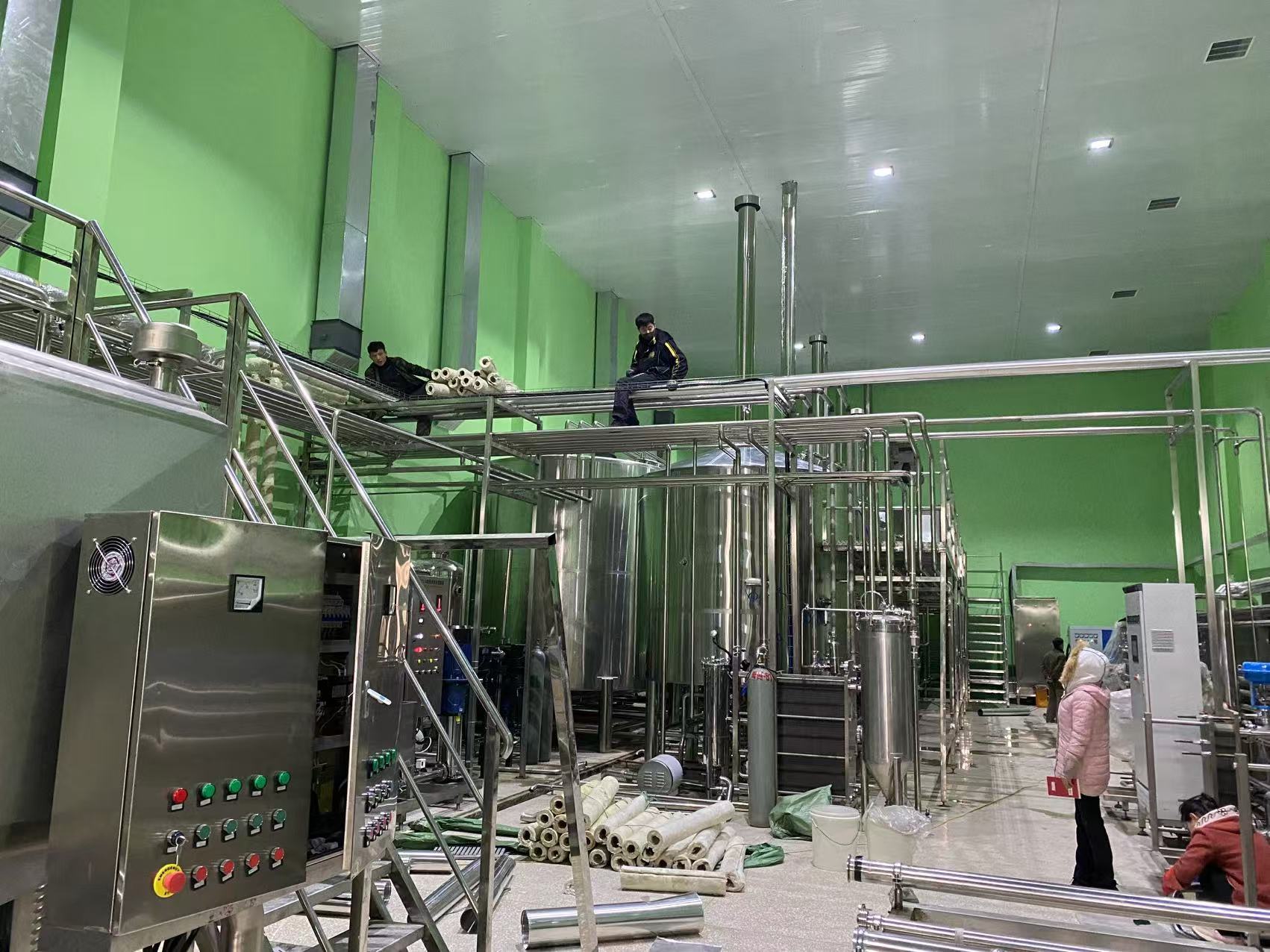 和政精酿啤酒设备厂—精酿啤酒设备制造：传承工艺与创新科技的交融